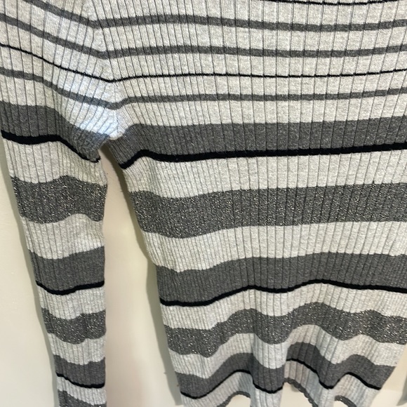 NWOT Express Knit Sweater Medium Striped Metallic Gray - Picture 6 of 10